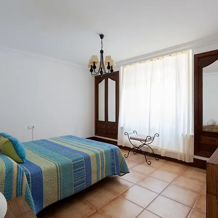 Bellavista Piscina Privada Climatizada Y Sauna Holiday home *