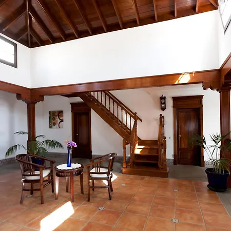 Bellavista Piscina Privada Climatizada Y Sauna Holiday home *