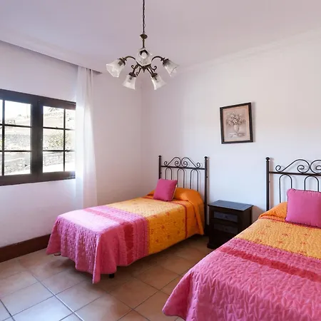 Holiday home Bellavista Piscina Privada Climatizada Y Sauna *